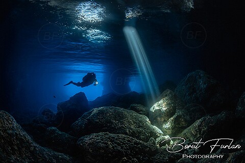 Caves - Marine